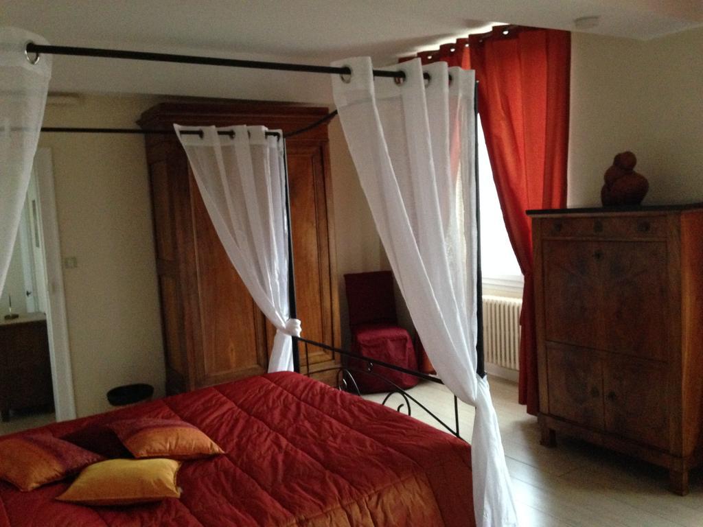 Comme A La Maison Acomodação com café da manhã Tours-sur-Marne Quarto foto